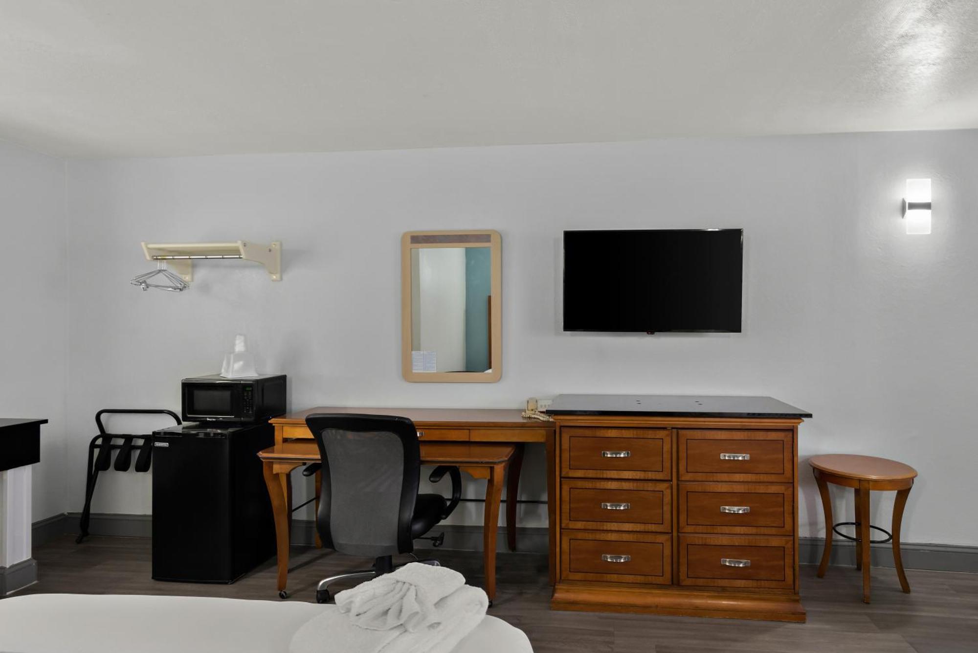 Americas Best Value Inn Bangor Extérieur photo